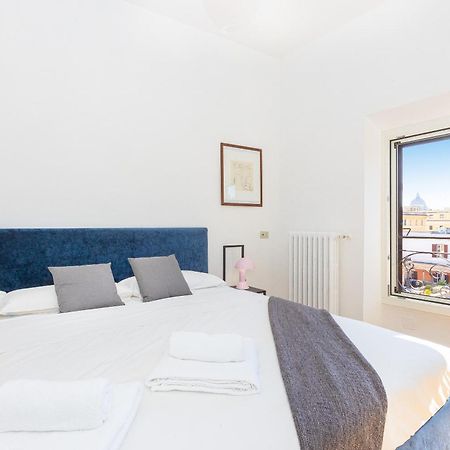 Giulio Cesare Penthouse Rental In Рим Екстер'єр фото